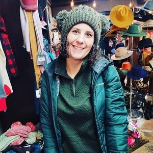 Meet your Posher, Brooke